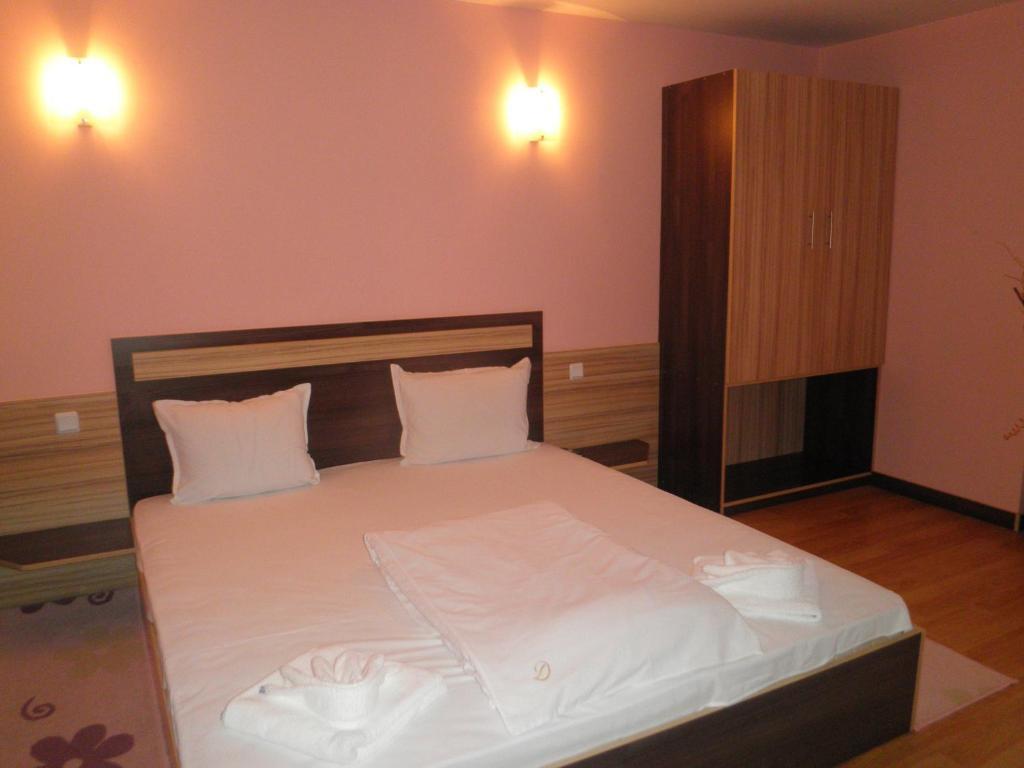Complex Diana Hotel Cherven  Ruang foto